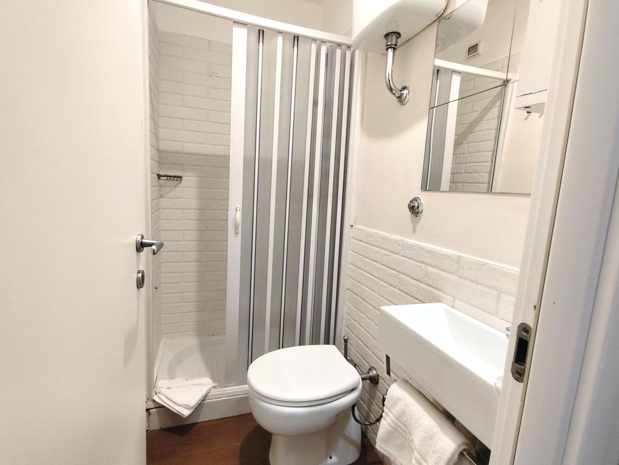 Milazzo23 Hotel Rome Bagian luar foto