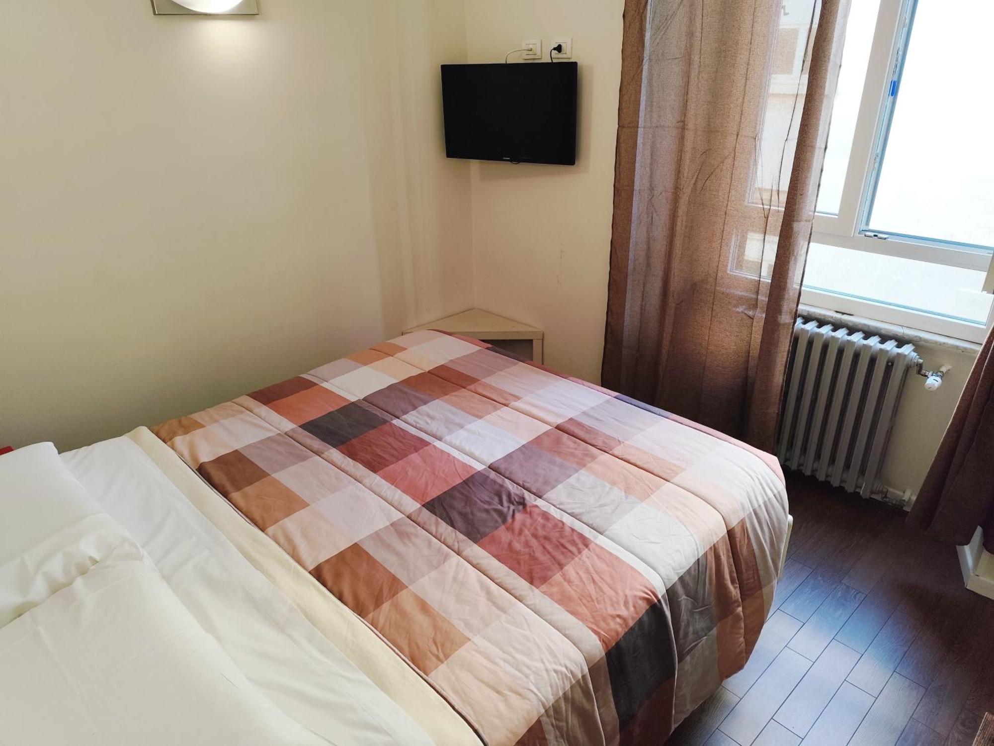 Milazzo23 Hotel Rome Bagian luar foto