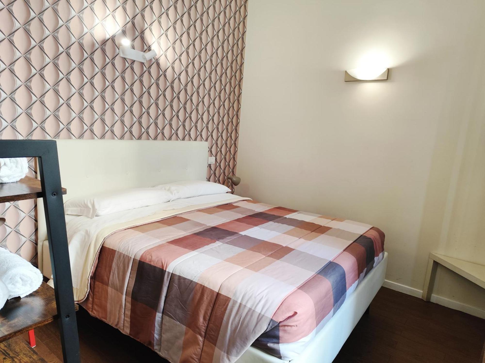 Milazzo23 Hotel Rome Bagian luar foto